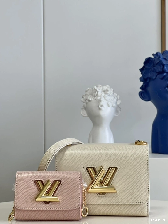 PM VUITTON TWIST LOUIS 0801